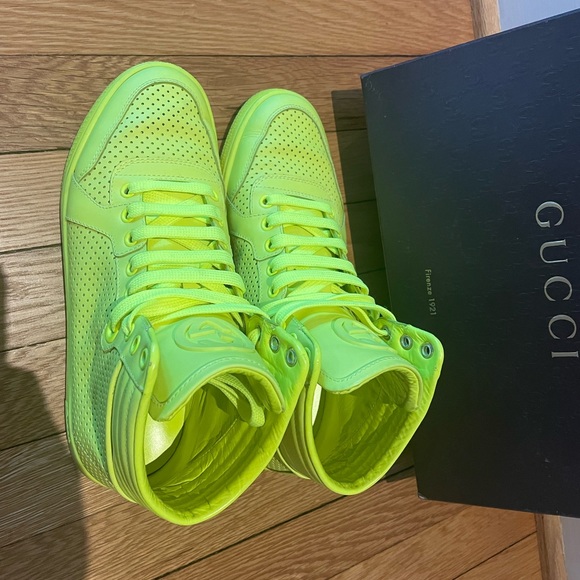 GENTLY USED AUTHENTIC GUCCI CALFSKIN CODA HIGH TOP NEON SNEAKERS SIZE 37.5/7.5 - Picture 6 of 9